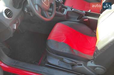 Хэтчбек Audi A3 2010 в 