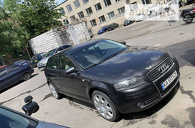 Хэтчбек Audi A3 2005 в 