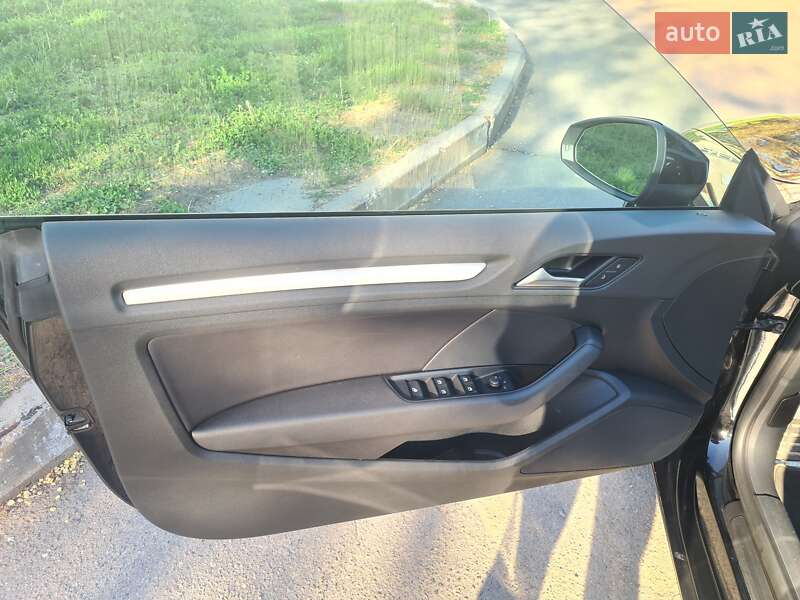 Кабріолет Audi A3 2015 в Запоріжжі