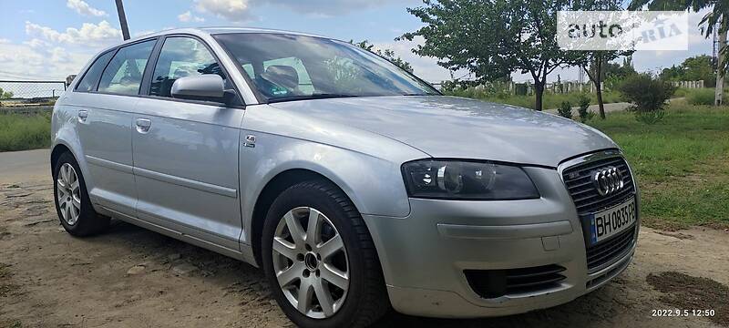 Хэтчбек Audi A3 2005 в Рени