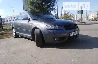 Хэтчбек Audi A3 2003 в Киеве