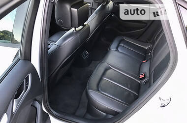 Седан Audi A3 2016 в 