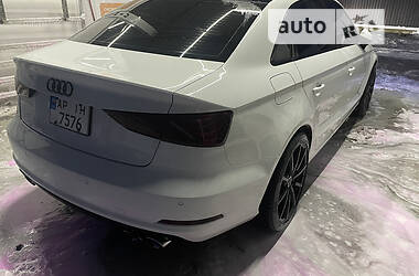 Седан Audi A3 2015 в Киеве