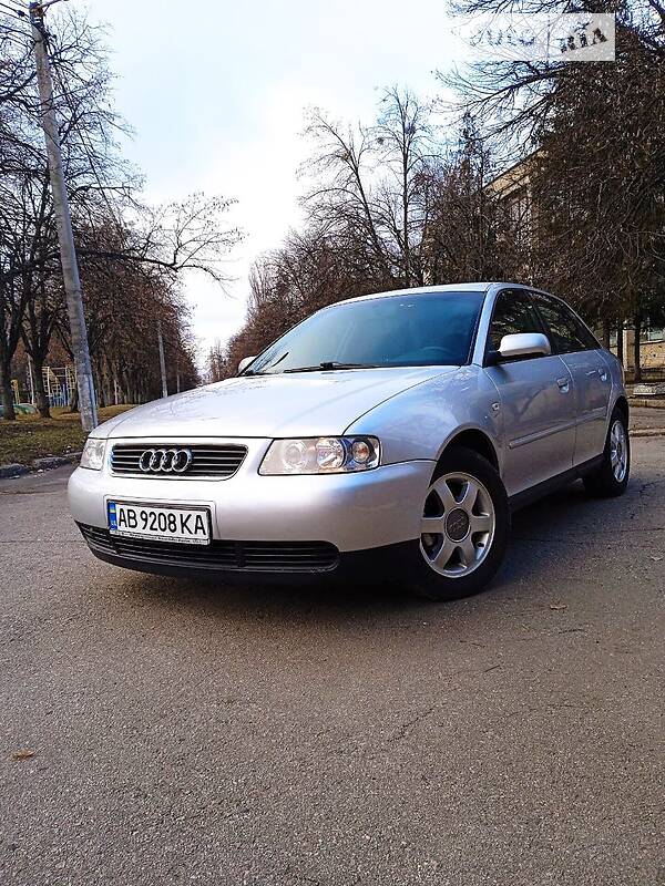 Хетчбек Audi A3 2001 в Харкові