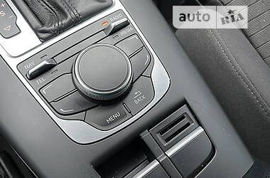 Хэтчбек Audi A3 2013 в 