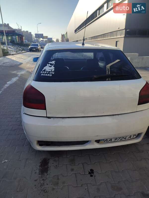 Хэтчбек Audi A3 1997 в Киеве