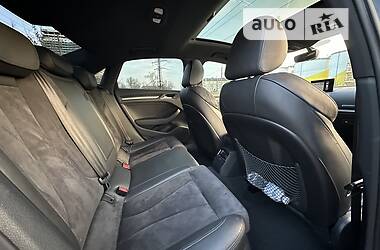 Седан Audi A3 2016 в Дніпрі