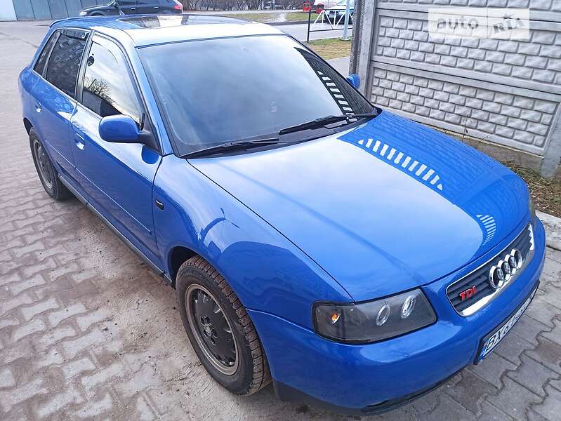 Хетчбек Audi A3 1999 в Хмельницькому