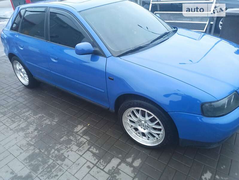 Хетчбек Audi A3 1999 в Хмельницькому