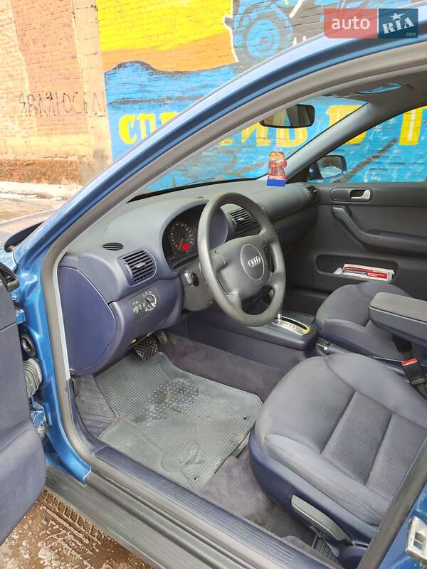 Хэтчбек Audi A3 2001 в Ахтырке фото 10 Хэтчбек Audi A3 2001 в Ахтырке