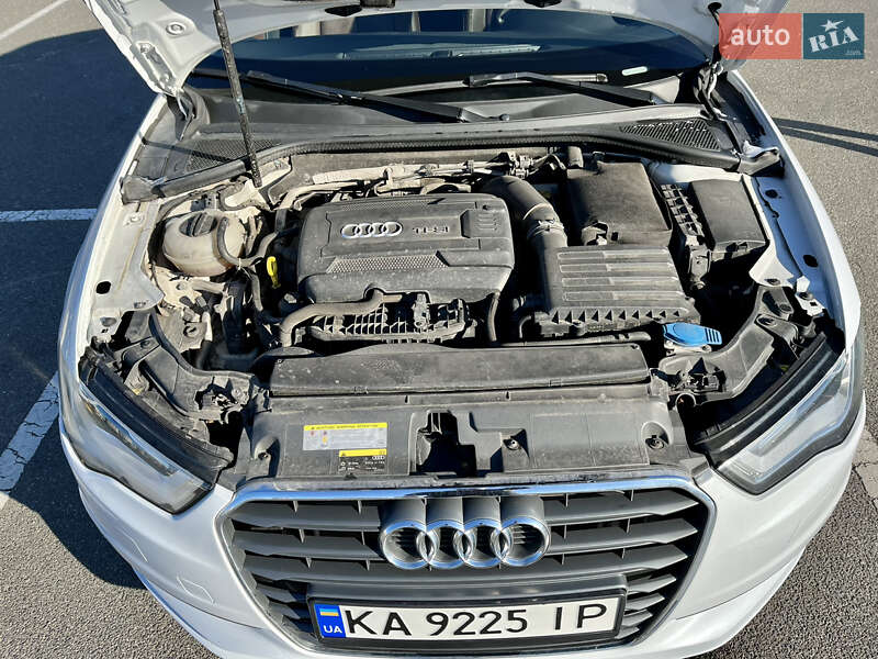 Седан Audi A3 2015 в Києві