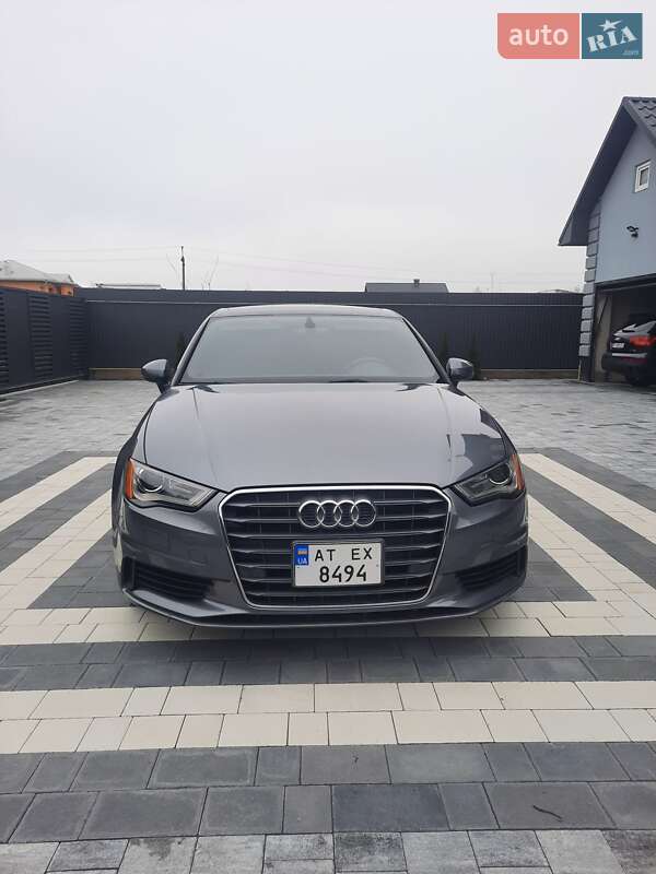 Седан Audi A3 2015 в Коломиї