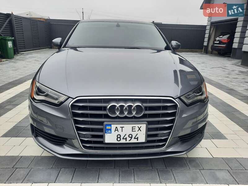 Седан Audi A3 2015 в Коломиї