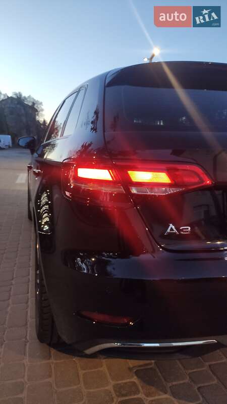 Хетчбек Audi A3 2016 в Києві