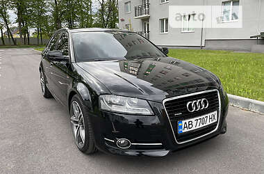 Хэтчбек Audi A3 2011 в 