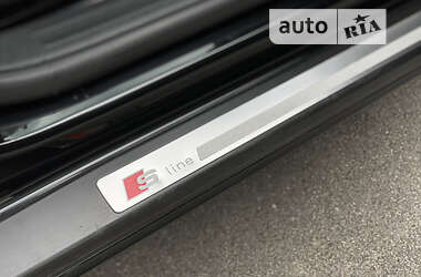 Хэтчбек Audi A3 2011 в 