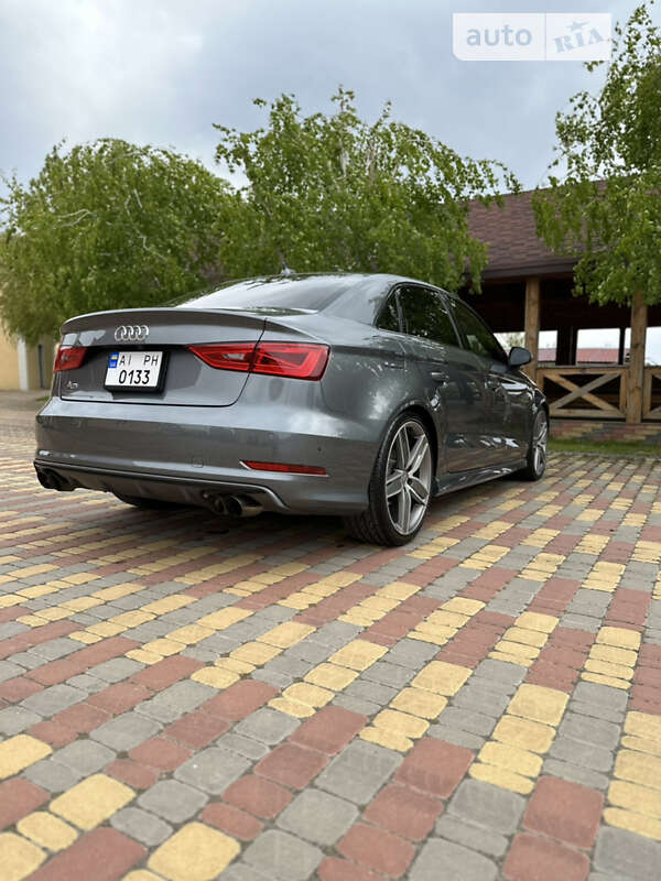 Седан Audi A3 2015 в Киеве