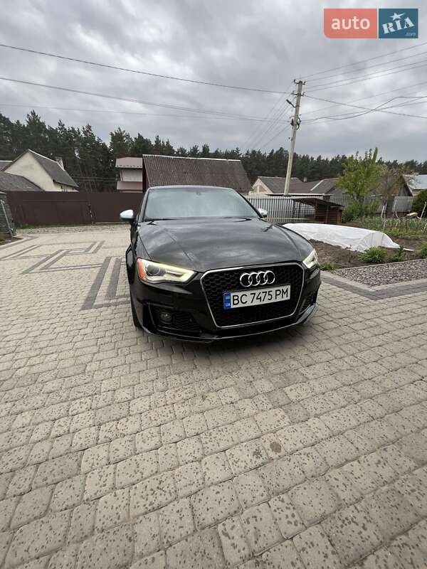 Седан Audi A3 2015 в Львове