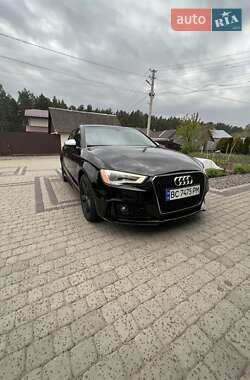 Седан Audi A3 2015 в Львове