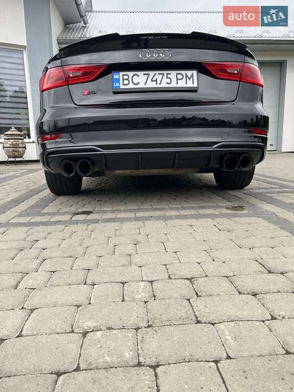 Седан Audi A3 2015 в Львове
