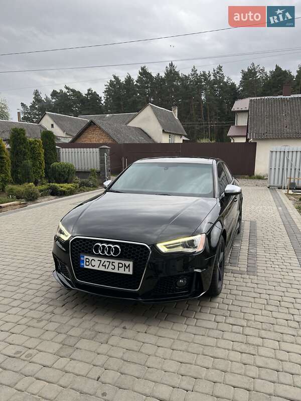 Седан Audi A3 2015 в Львове