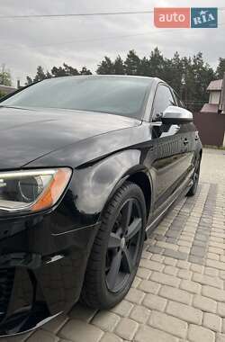 Седан Audi A3 2015 в Львове
