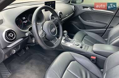 Седан Audi A3 2016 в 