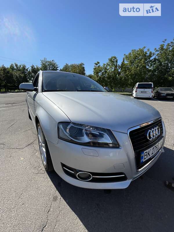 Хэтчбек Audi A3 2012 в Ровно