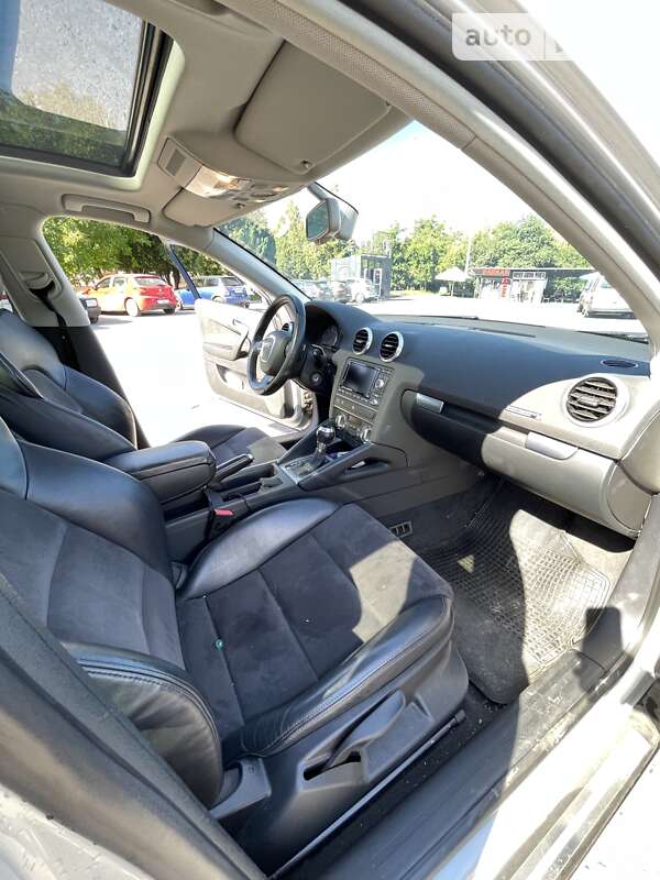 Хэтчбек Audi A3 2012 в Ровно