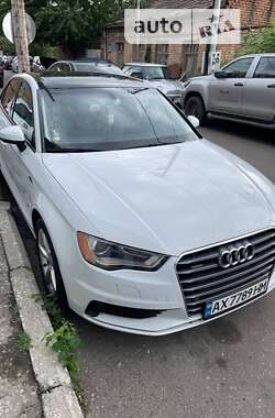 Седан Audi A3 2015 в Харькове