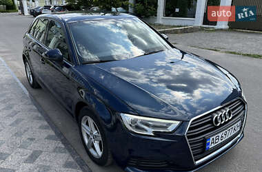 Хэтчбек Audi A3 2019 в Виннице