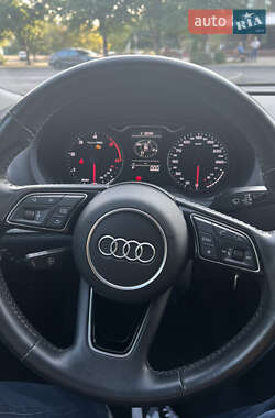 Хэтчбек Audi A3 2019 в Виннице