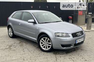 Хэтчбек Audi A3 2005 в 