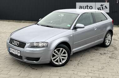 Хэтчбек Audi A3 2005 в 