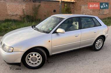 Хэтчбек Audi A3 2000 в Виннице
