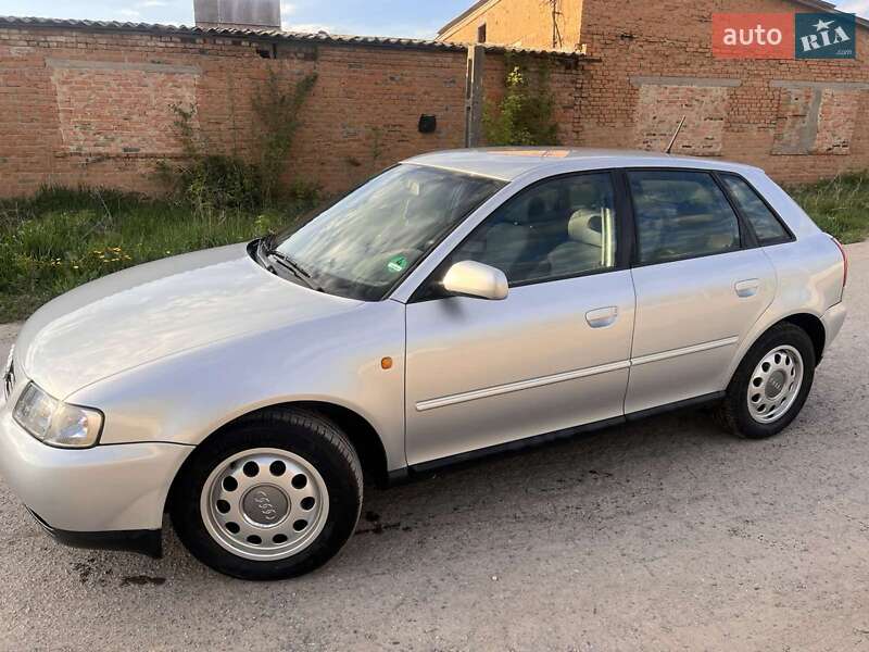 Хетчбек Audi A3 2000 в Вінниці
