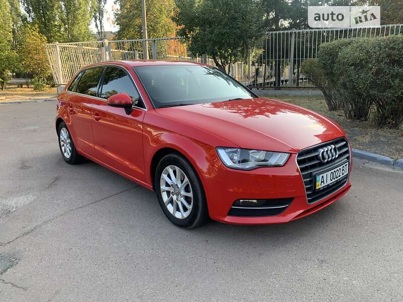 Хэтчбек Audi A3 2013 в Киеве