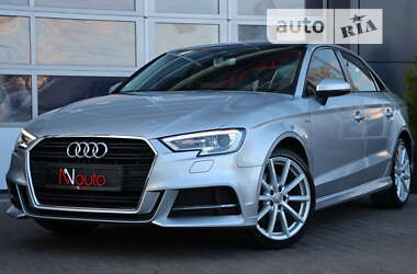 Седан Audi A3 2016 в Одессе