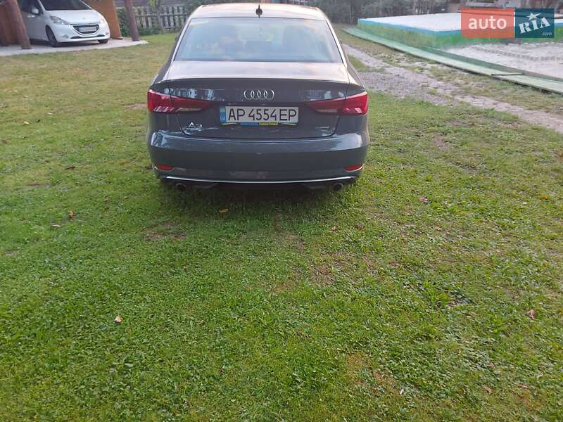 Седан Audi A3 2019 в Запорожье