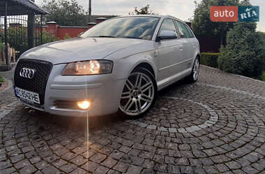 Хэтчбек Audi A3 2008 в Владимир-Волынском