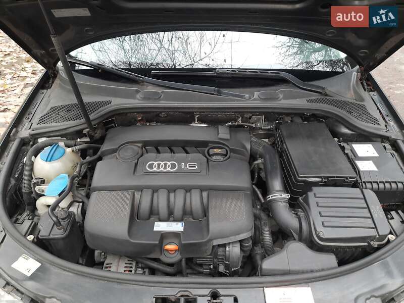 Хэтчбек Audi A3 2004 в Ровно