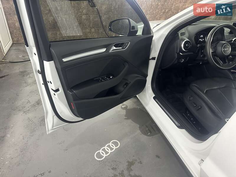 Седан Audi A3 2020 в Києві