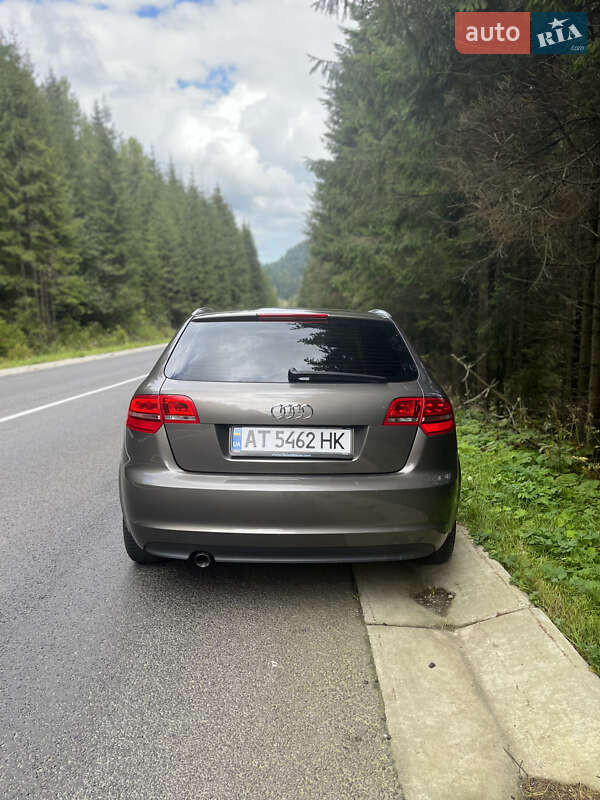 Хетчбек Audi A3 2012 в Долині