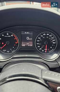 Седан Audi A3 2017 в Хмельницком