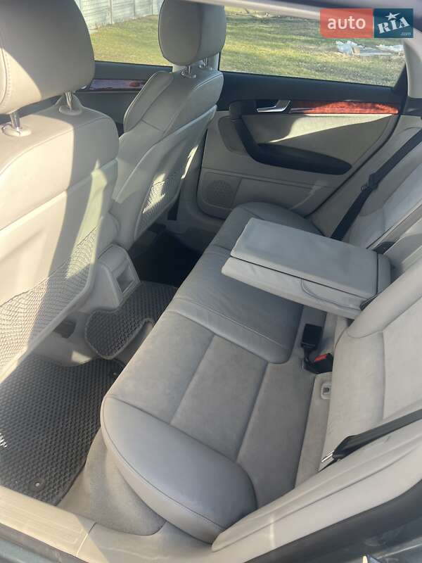 Хэтчбек Audi A3 2009 в Коростене