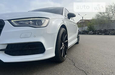 Седан Audi A3 2016 в Одессе