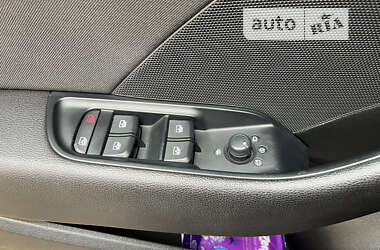 Хэтчбек Audi A3 2017 в Сумах