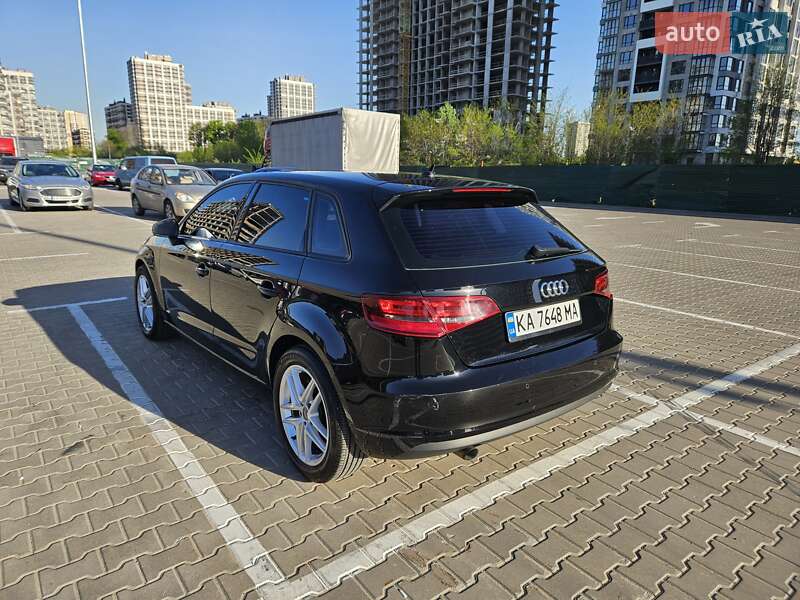 Хетчбек Audi A3 2014 в Києві