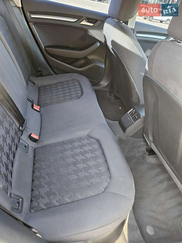 Хетчбек Audi A3 2014 в Києві