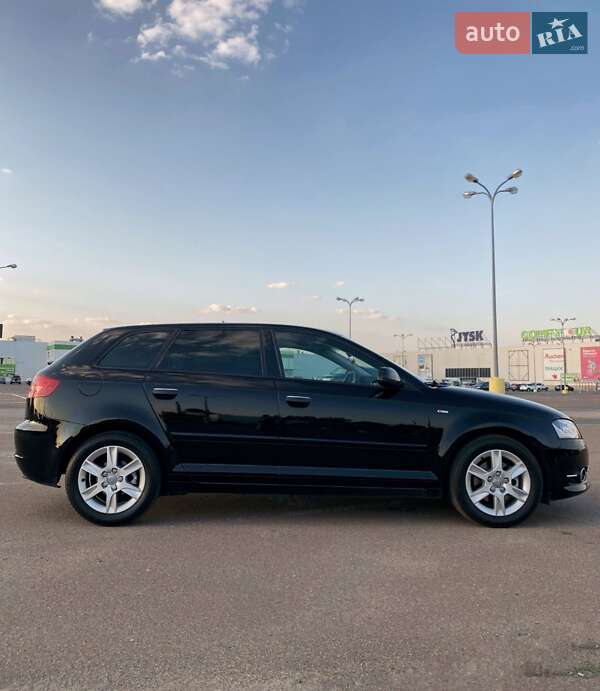 Хэтчбек Audi A3 2012 в Одессе
